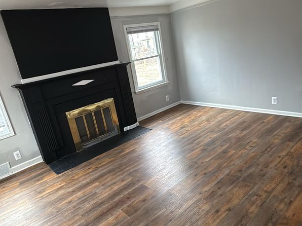 10300 Orangelawn St #3