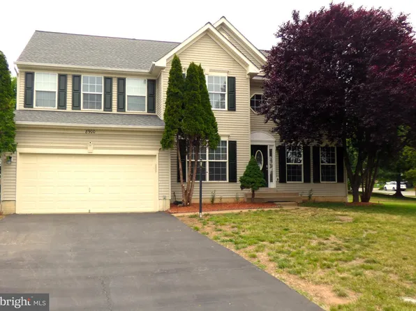 8900 Telford Ct, Bristow, VA 20136