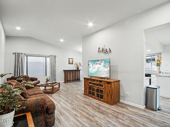 2nd image of 3907 W DESERT COVE Avenue