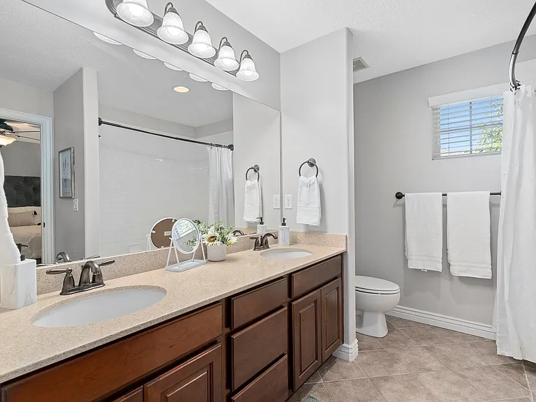 140 E Ace Ln — Photo 18