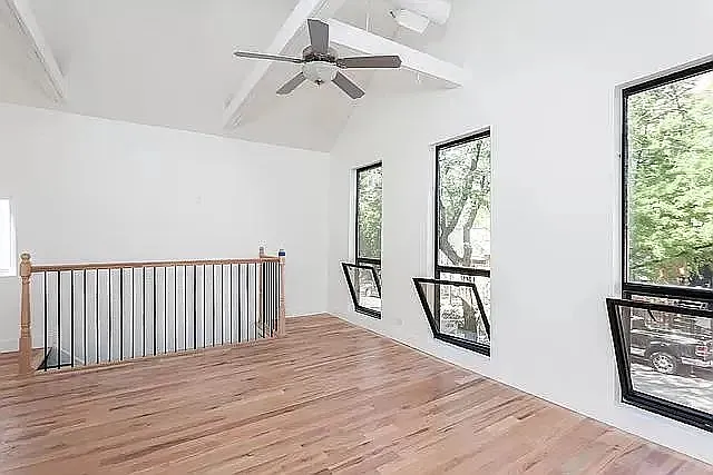 S Carpenter St — Photo 3