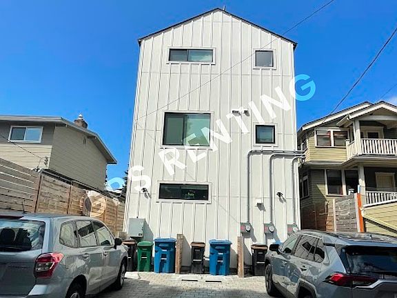 2nd image of 1524 5th Ave W #B