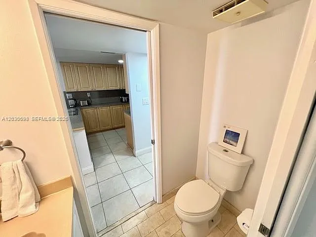 1717 N Bayshore Dr #A-1450 — Photo 19