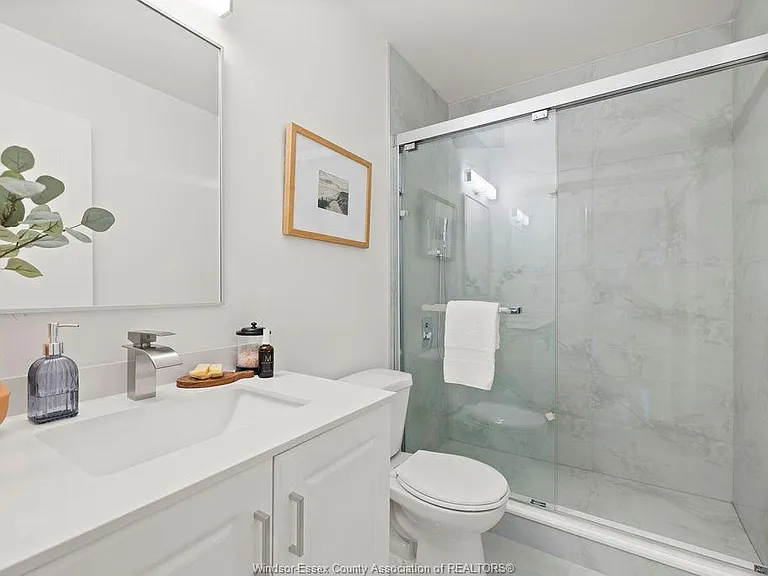 1535 Grand Marais Rd W #301 — Photo 11