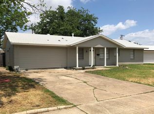 2517 Syracuse Dr, Irving, TX 75062