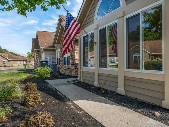 2421 Patrick Blvd, Dayton, OH 45431