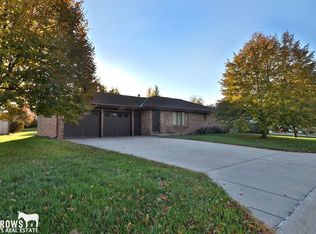 1034 Oak St, Syracuse, NE 68446