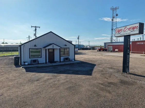 219 S Fossil St, Russell, KS 67665