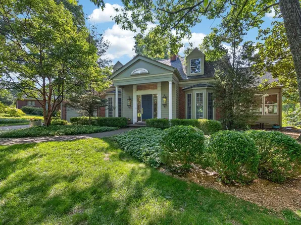 444 Hidden Valley Ln, Cincinnati, OH 45215