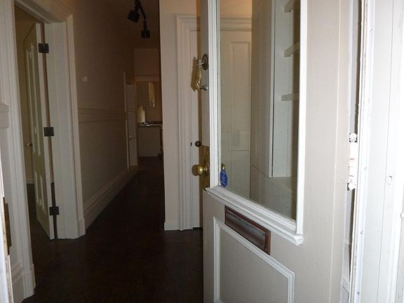 2nd image of 2121 Bush St #A