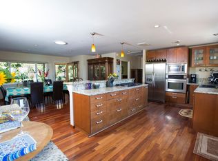 448 Scenic Dr, Santa Barbara, CA 93103