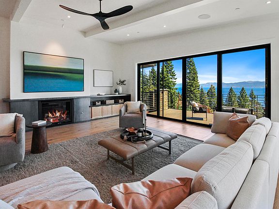 4th image of 9061 Manzanita Dr