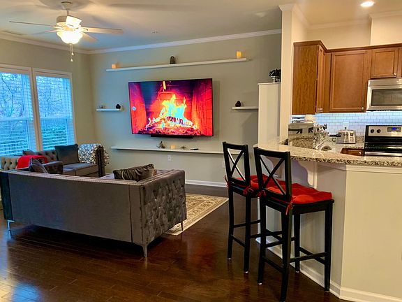 4th image of 8347 Hollister Hills Dr