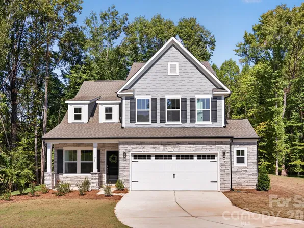 124 W Springhouse Ct #5, Statesville, NC 28625