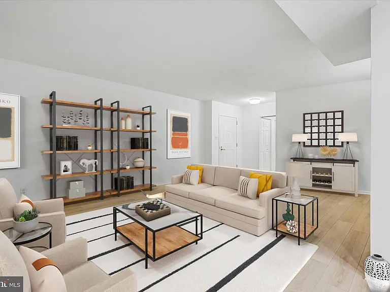 4601 N Park 210 #K — Photo 15