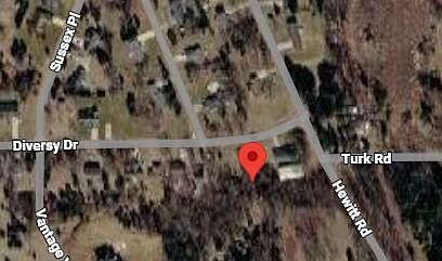 1st image of 105 Diversy Dr