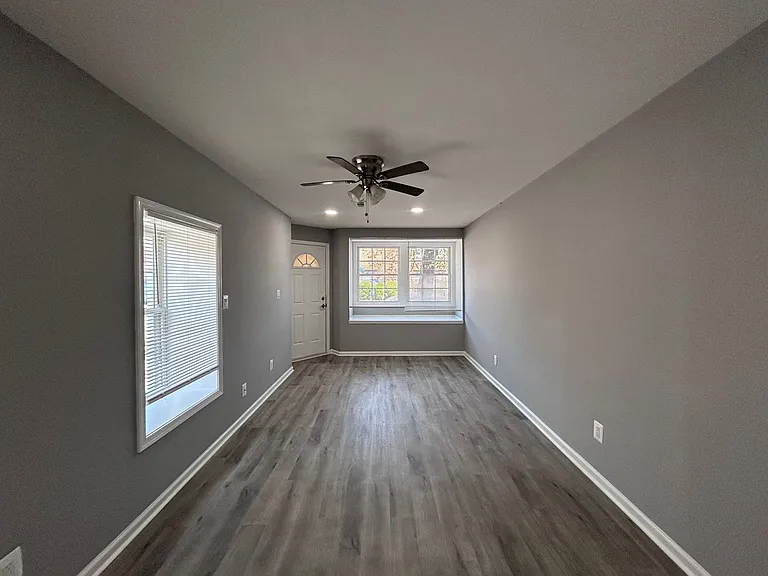 1200 Bayard St — Photo 8
