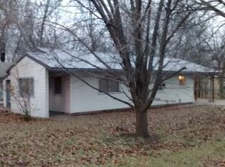 1325 Quarles St, Claremore, OK 74017