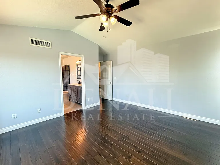 1249 W Kelly Ln — Photo 15