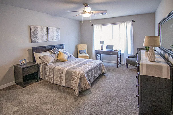 Blue Ridge Apartments — Photo 7