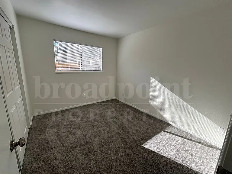 339 W 15th Ave #3 — Photo 8