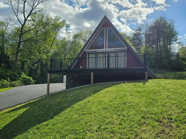 12076 Point Rd, Huntingdon, PA 16652