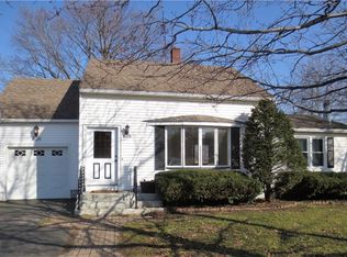 638 Erie Station Rd, West Henrietta, NY 14586