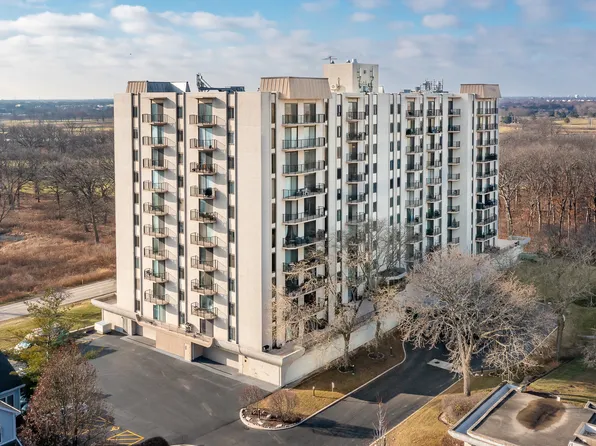 190 S Wood Dale Rd APT 505, Wood Dale, IL 60191