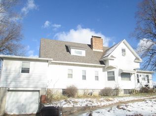 300 NW Church St, Leon, IA 50144