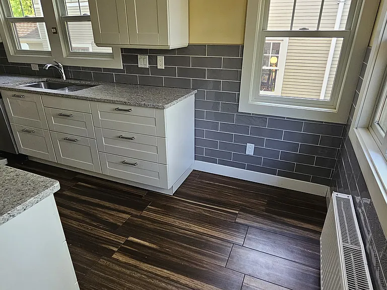2342 Bourne Ave — Photo 10