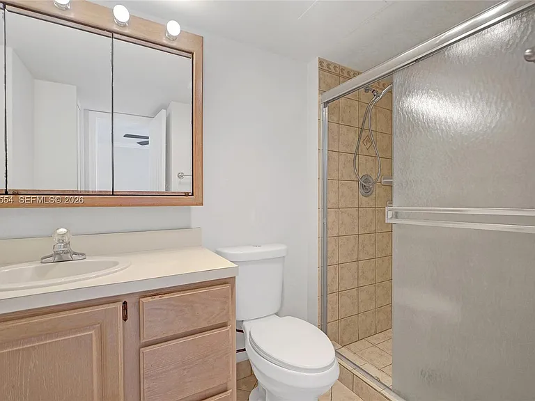 20400 W Country Club Dr #812 — Photo 18
