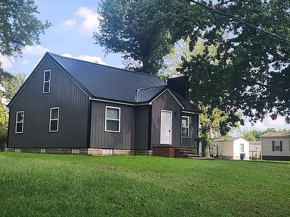5th image of 1111 New St