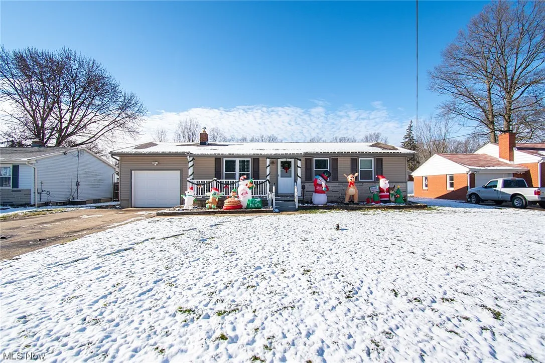 108 Hickory Ln photo 1