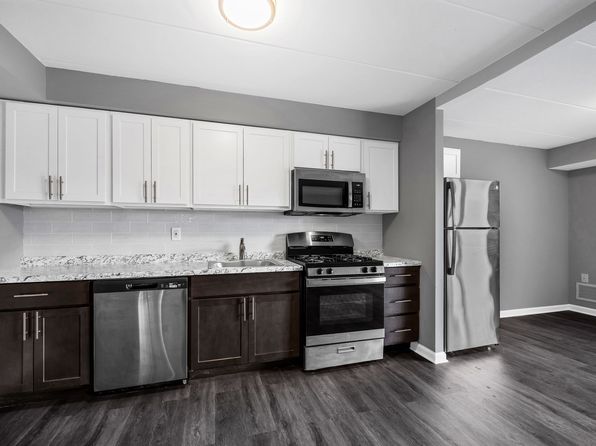 2301 Woodward St #8A6E14065