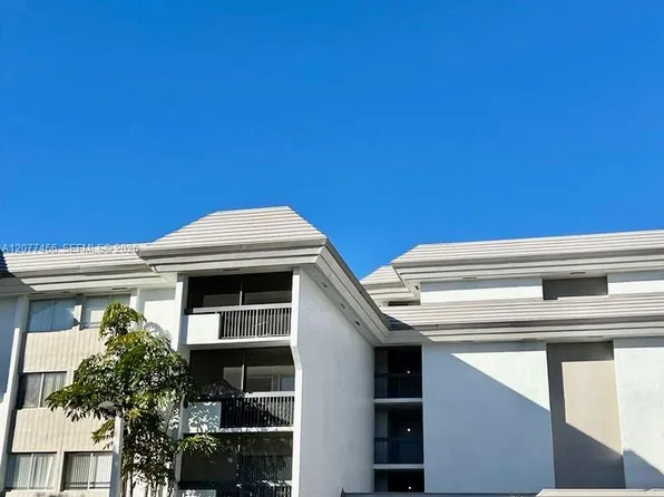 721 N Pine Island Rd APT 213, Fort Lauderdale, FL 33324