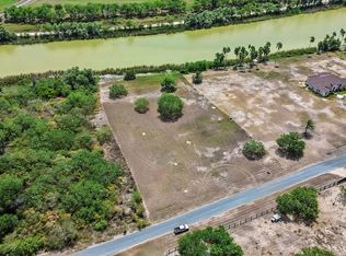 39532 Palm Dr, Los Fresnos, TX 78566