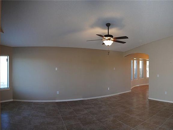 4th image of 14317 Woods Point