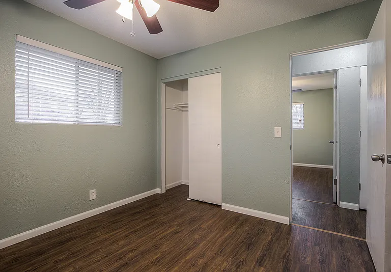 514 NE Corder St #B — Photo 19