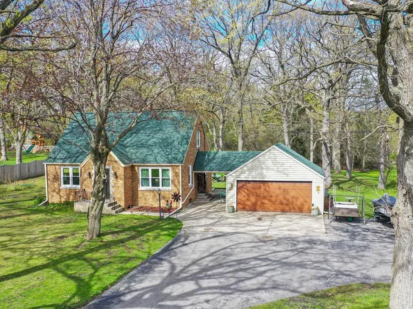 10612 39th AVENUE, Pleasant Prairie, WI 53158