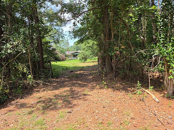 2nd image of 266 Amy Dr