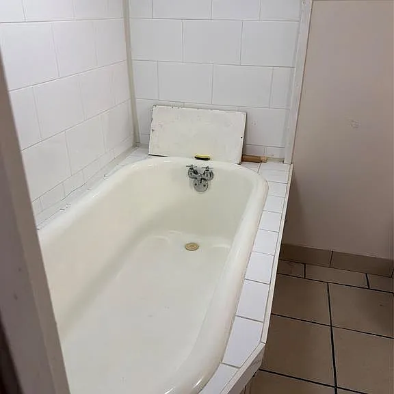 1180 Albert Rd — Photo 10