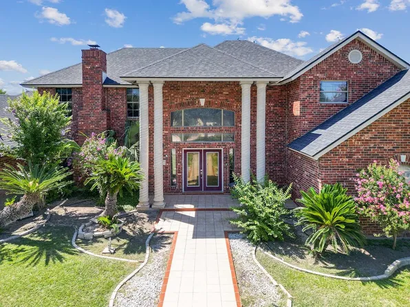 101 Timber Rock Dr, Del Rio, TX 78840