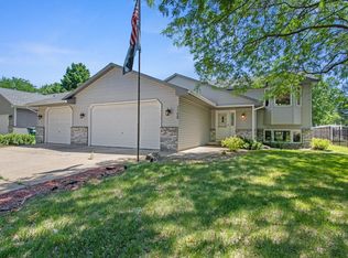 1102 97th Ln NE #NZ, Minneapolis, MN 55434