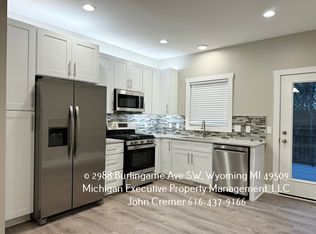 2988 Burlingame Ave SW #2988, Wyoming, MI 49509
