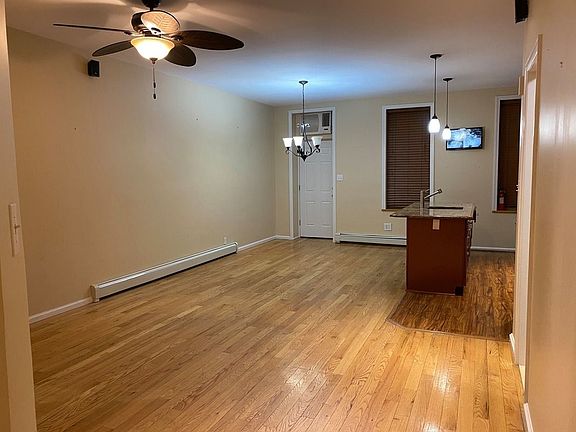 3rd image of 7428 87th Ave #1