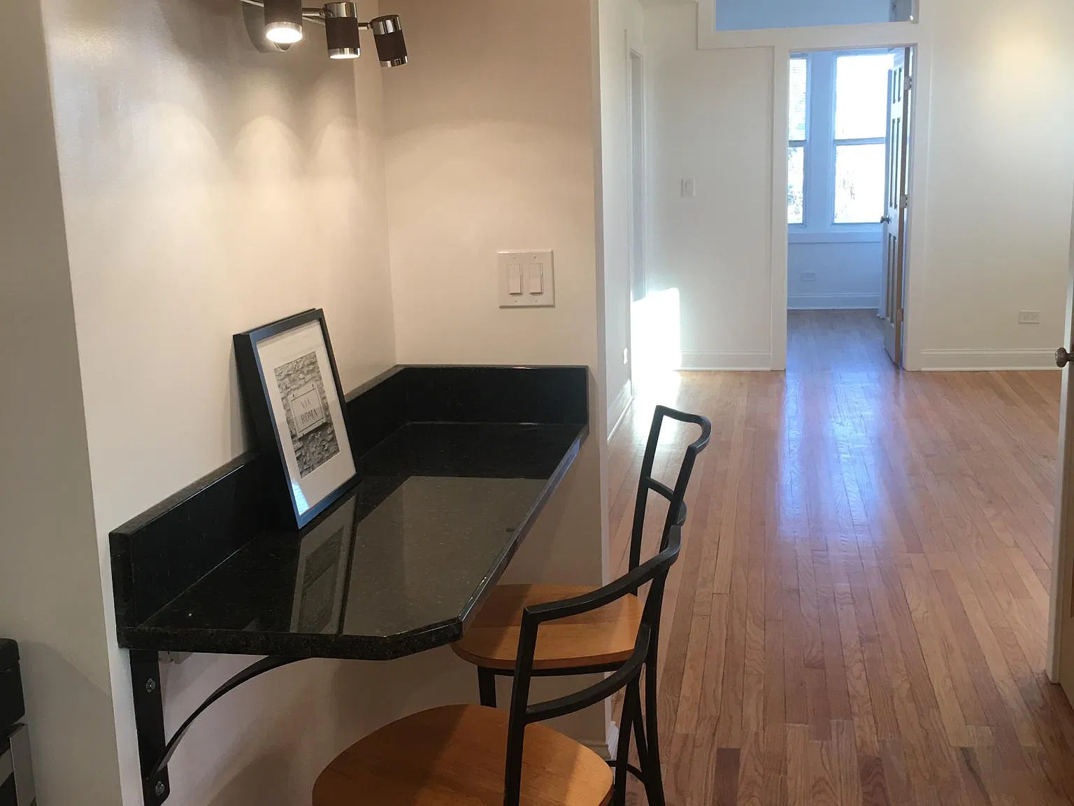 1044 N Spaulding Avenue — Photo 4
