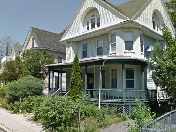 84 Esmond St, Dorchester, MA 02121