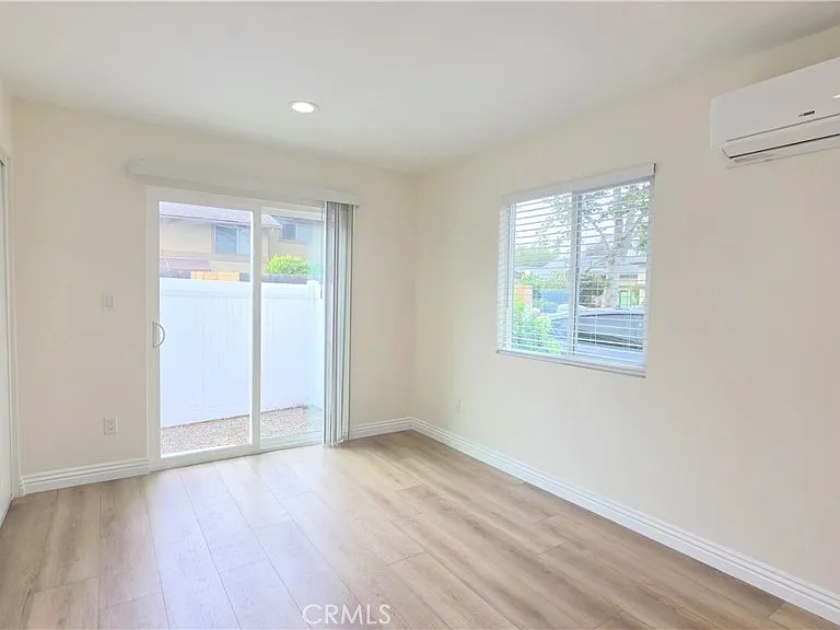 1016 Bennington St #E — Photo 13