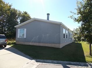 33464 Gladiola Ct, Lenox, MI 48048