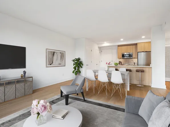 499 President Street image 1 of 26